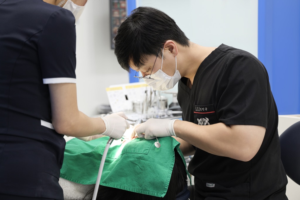 교정 진료 모습